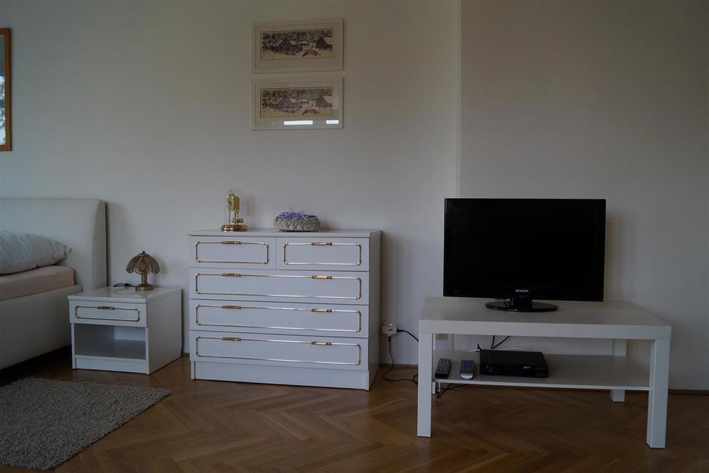 Apartman U Stadionu Broumov Exterior foto